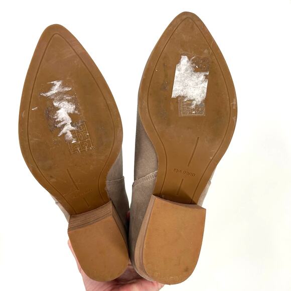 Dolce Vita Daine Bootie in Sage Size 11 Taupe Tan Grey Suede Ankle Boot Classic - Picture 10 of 13